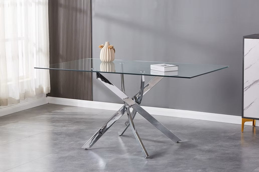 LUXO DANING TABLE